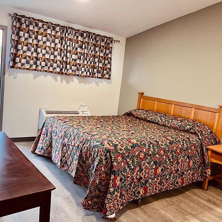 Express Inn Hotel Dayton Buitenkant foto